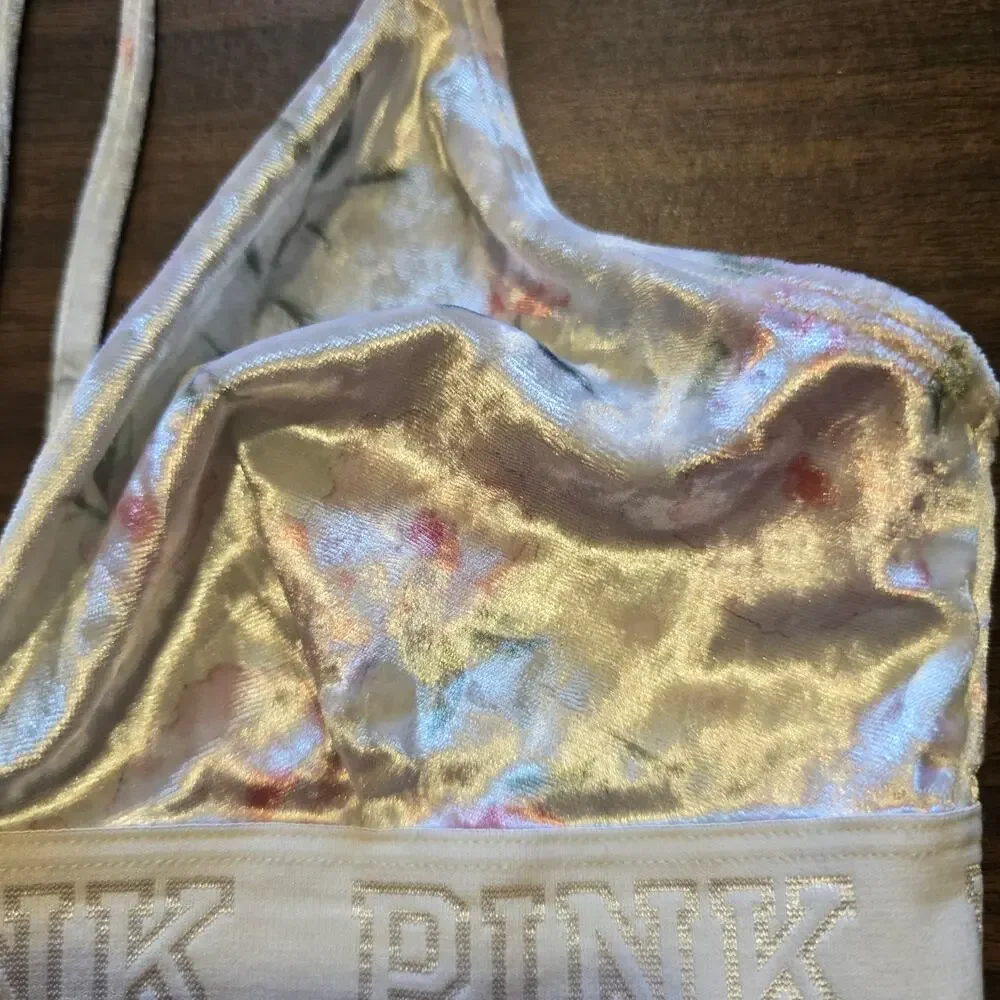 Victoria's secret velvet bra Small unlined
